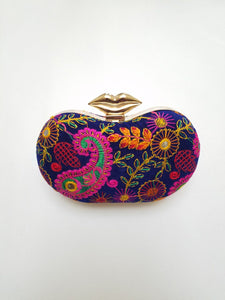 Velvet embroidery clutch